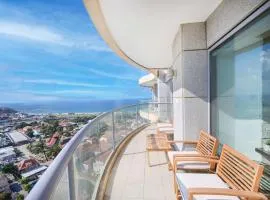 Stylish 3BR Amazing Sea View W Parking by HolyGues