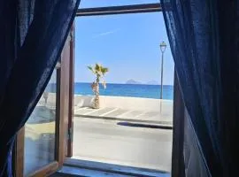 Casa l'Angolo sul Mare - Holiday Housing