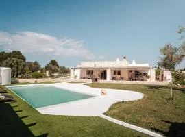 WHITE STONE HOUSE 6&1, Emma Villas