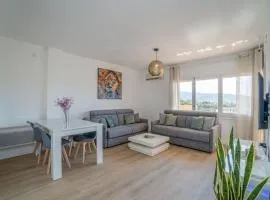 Milenial Immo Apartment with parking in Roses