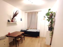 Green Plants 24 7 Check In 4 Persons, ξενοδοχείο σε Kelkheim