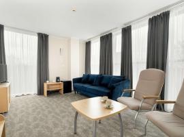 Functional Apartments with AC Lechicka Very Berry by Noclegi Renters, ξενοδοχείο στο Πόζναν