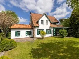 Ferienwohnung - Rügenbrise am Wasser mit Steg und Paddelboot - alles inklusive