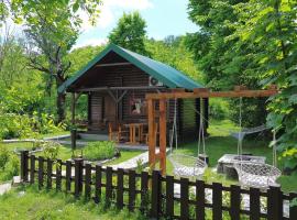 Cabin House Dubovik, hotel v destinaci Cetinje