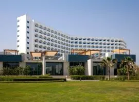 Ajman Hotel & Villas by Blazon Hotels, resort in Ajman 