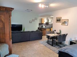 Schloss Hilbringen Wirtschaftsgeb&auml;ude, hotel s baz&eacute;nem v destinaci Merzig