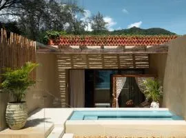 Café del Mar Phuket - Suite & Penthouse