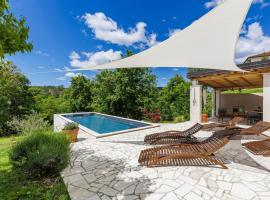 Holiday Home Klementini by Interhome, khách sạn ở Cerovlje