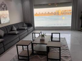 شاليه لاقينا-هوم للعوائل, hotel in Jeddah