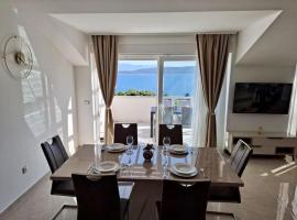 Apartmani Karlo, Hotel in Živogošće