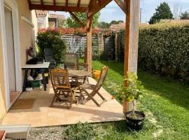 Le Clos de Leuc Vineyard Retreat, 10 Minutes from Carcassonne