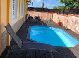 Villa spacieuse avec piscine à Le Marin