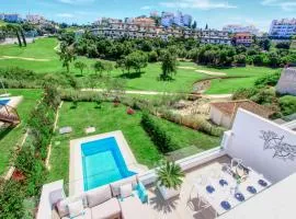 1166 Modern Luxury Villa with Panoramic Golf Views