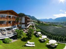 Hotel Garni Nachtigall, viešbutis mieste Schenna