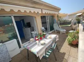 Charmant 2P en Centre-Ville de Menton avec Terrasse et Parking - FR-1-196-280