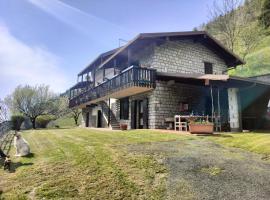 Eco Mountain Green House, hotel v destinaci Bienno