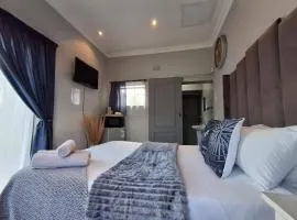 OR Tambo Stay Unit 2