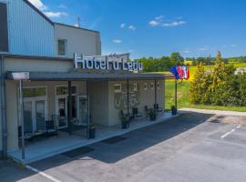 Hotel u Ledu, hotel s&nbsp;v&iacute;řivkou ve Velk&yacute;ch Popovic&iacute;ch