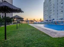 Lightbooking Atico Carlos vistas al mar