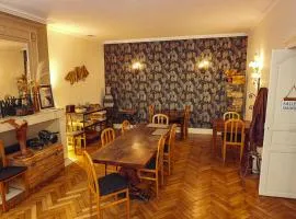 La Maison DUFFOUR chambres d'hôtes avec Petit Déjeuner