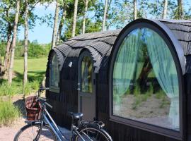 Estate Cabins at Ballygarry, cabin in Tralee