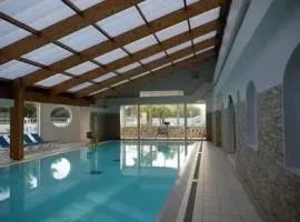 Bungalow accueillant à Saint-Jean-de-Monts avec piscine