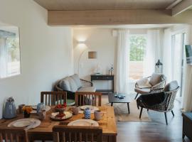 NEU "Rügen Resørt Sagard" großzügige, gemütliche Doppelhaushälfte "Karla" mit Terrasse, hotel em Sagard