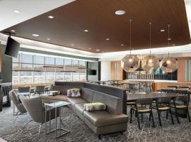 SpringHill Suites by Marriott Raleigh Garner, family hotel in Garner
