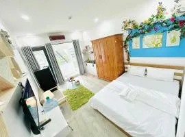 I RiverSide 405B I Spacious Studio W Kitchen & Balcony