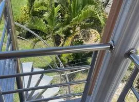 Sweethaven in Anse-Ger, 20 min from airport