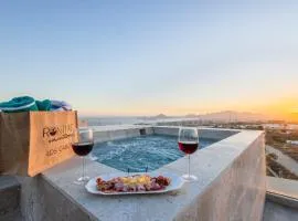 Majestic 3 BR Penthouse Private Rooftop and Jacuzzi