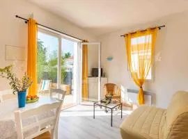 Appartement 350 m de la plage avec terrasse bois