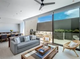 Best Location in Cabo Marina Private Rooftop Sleeps 8