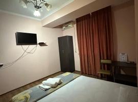 Ак сункар, hôtel capsule à Zhezdi