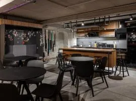 Gertrude Hotel self check-in