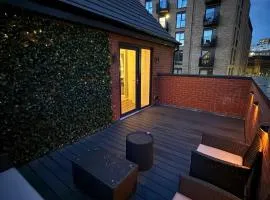ORION - Luxury 4 bedroom city centre townhouse