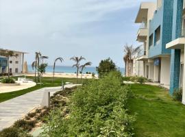 FOUKA bay Beach Retreat Sea View chic chalet, khách sạn ở Marsa Matruh