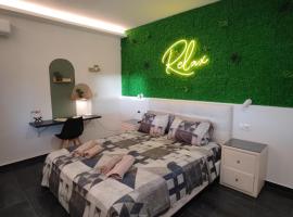 THEASIS 4 luxury studio with sea view, hotel in Neos Marmaras