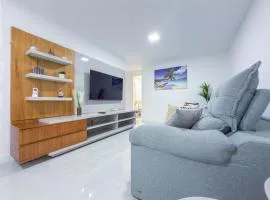 Apartamento Vista Mar a 50m da Praia dos Anjos com Piscina, Churrasqueira Privativa e Estrutura de Lazer Completa