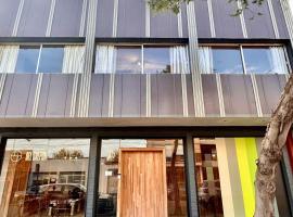 Del Galpón Hotel, hotel in Colonia del Sacramento