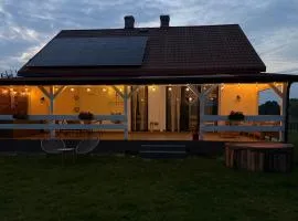Siedlisko Stara Poczta Podlasie z jacuzzi, basenem i dużym ogrodem