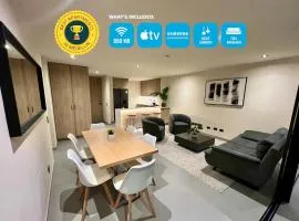 Designed 3-Bedroom Apartment & Office with 800 Wi-Fi, New Samsung Appliances