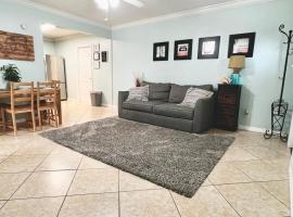 Fort Lauderdale Florida Beach Vibe Hangout, villa in Fort Lauderdale