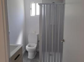 Triana y mar, Hotel in Roda de Berà