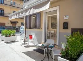 Rossy Palace - Amalficoast Suites