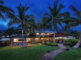 Turtle House by AvantStay Oceanfront Group Retreat w Patio Views