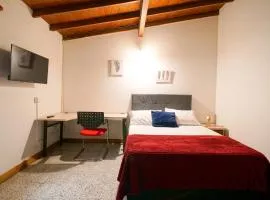CoLiving Laureles Habitaciones con Baño Privado