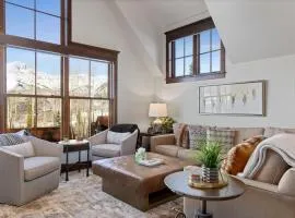 The Veranda at Trails Edge - Penthouse views and ski access!