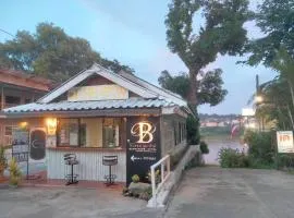 boomhousehotel
