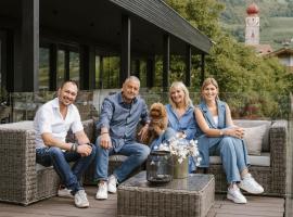 Mair Am Ort Living Hotel B&B, hotel v destinaci Parcines